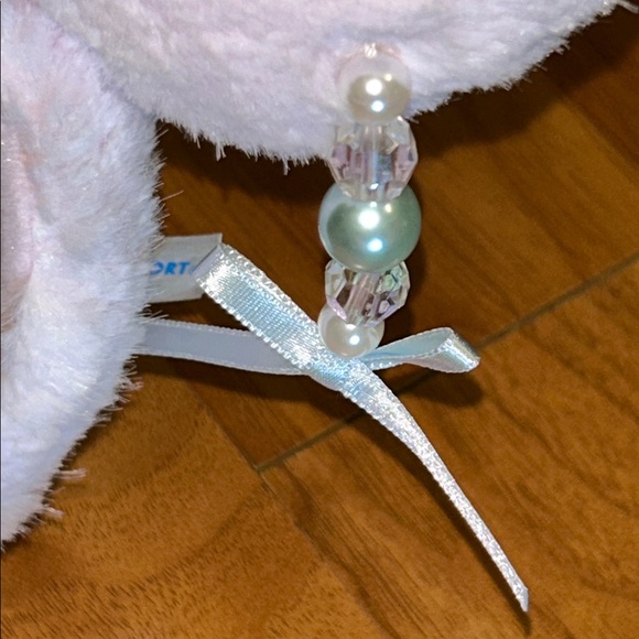 NWT Tokyo Disney Fluffy Sweater Sequin Minnie Mouse Beaded Ears Headband - Picture 14 of 14